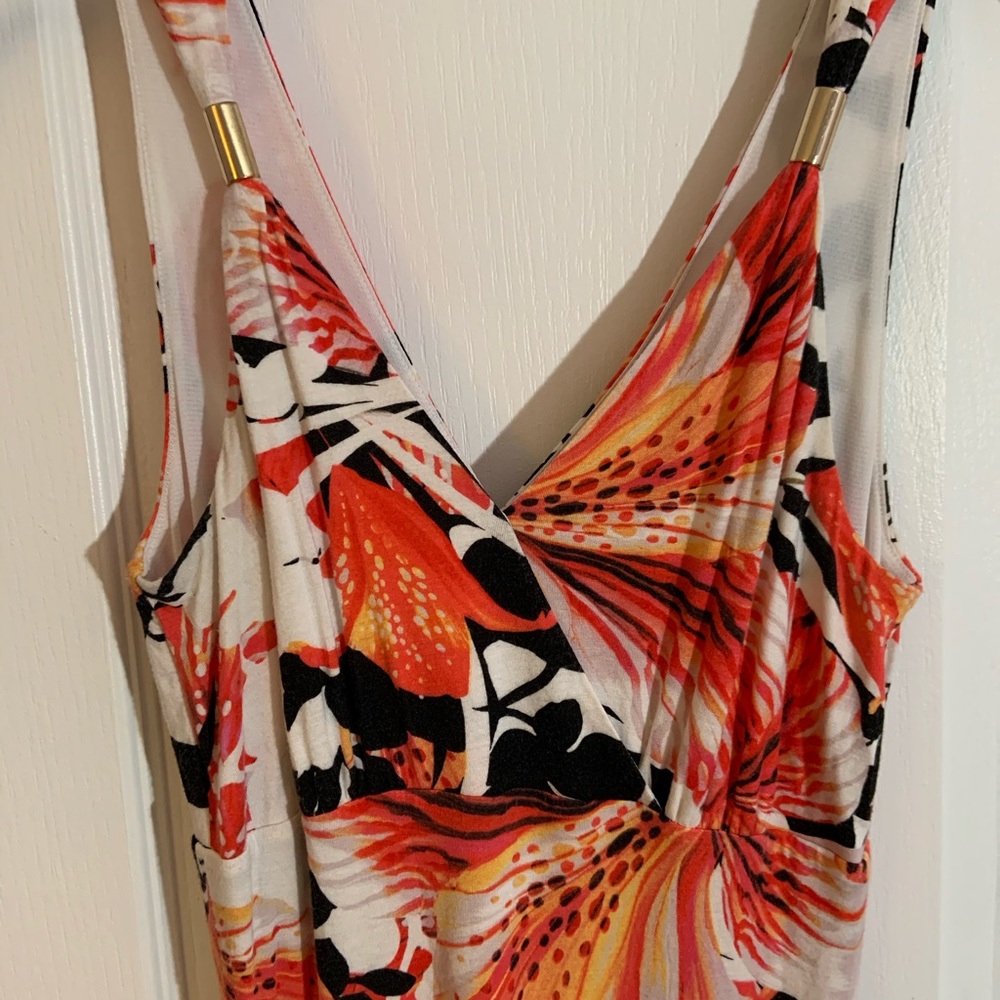 Sundress - Picture 2 of 4
